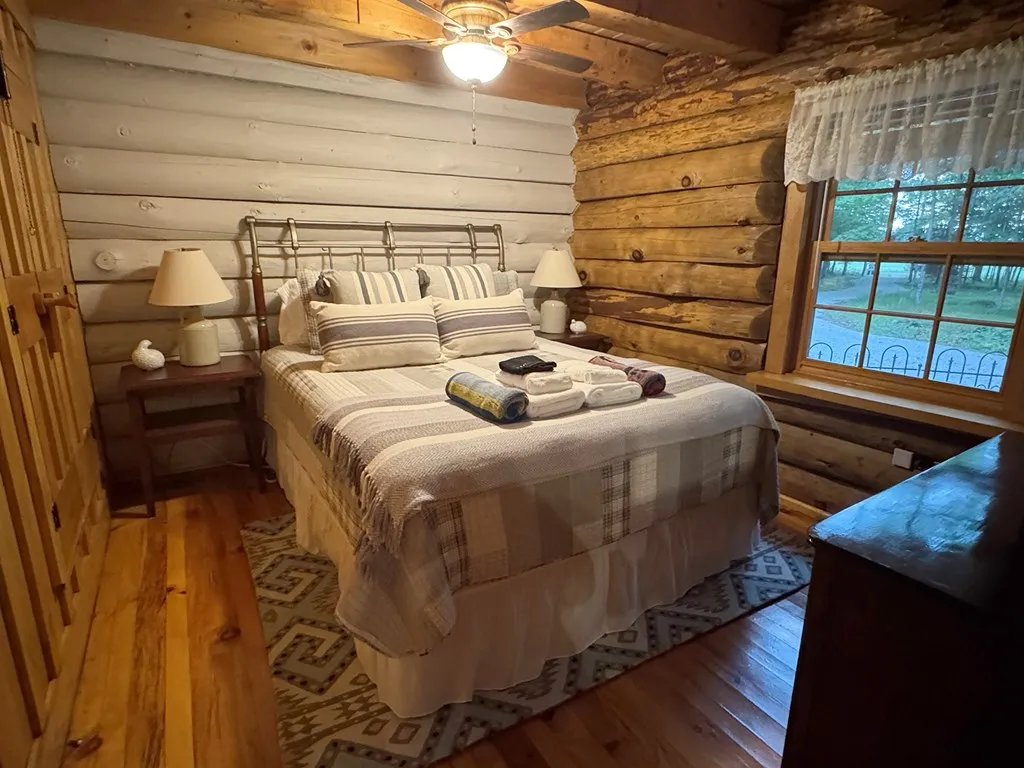 1205 East Side Rd, Washington Island, Wisconsin 54246, 3 Bedrooms Bedrooms, ,2 BathroomsBathrooms,Inland-Residential,For Sale,East Side Rd,144417