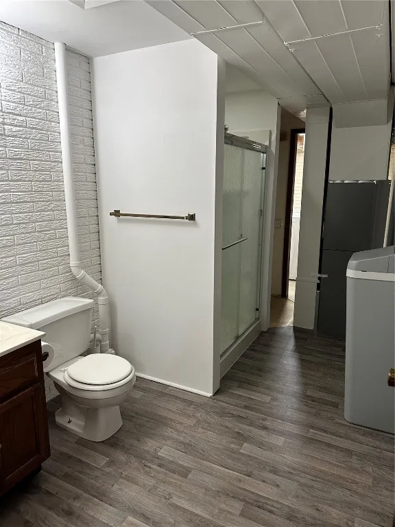 lower level bath