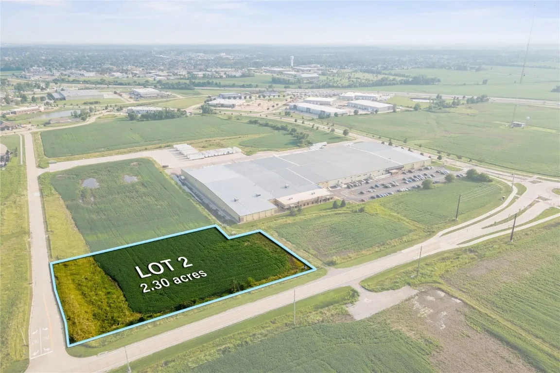 Farm,1175 Tower Terrace, Lot 2, Hiawatha, Iowa 52233,2405499