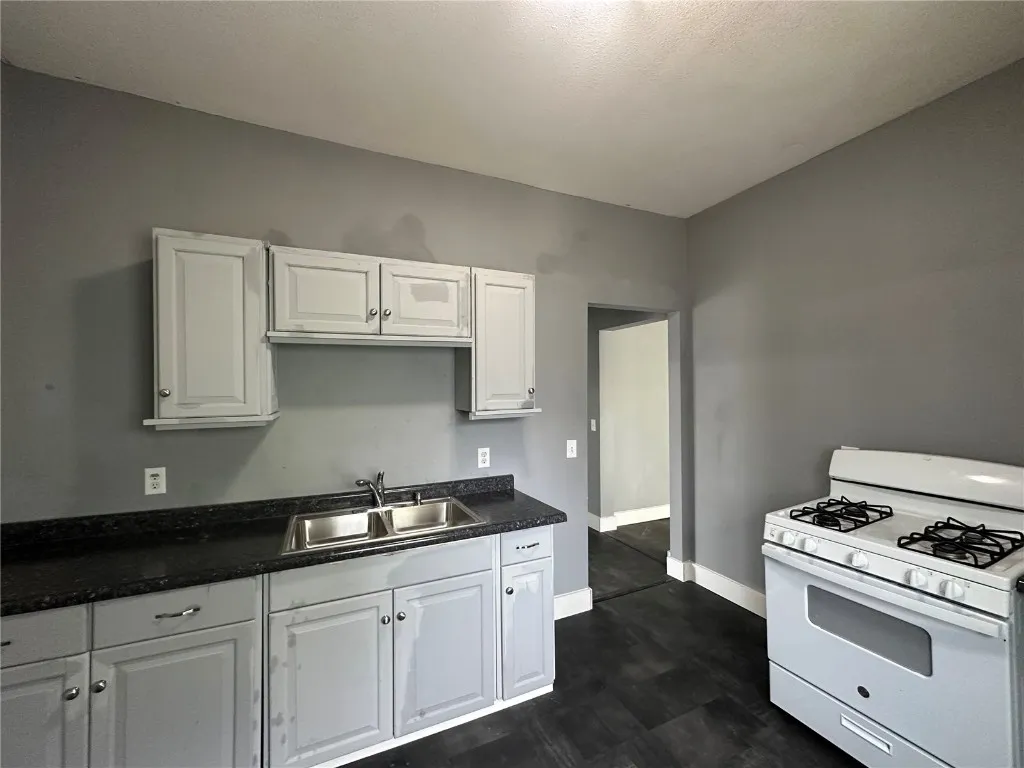 Lower Unit