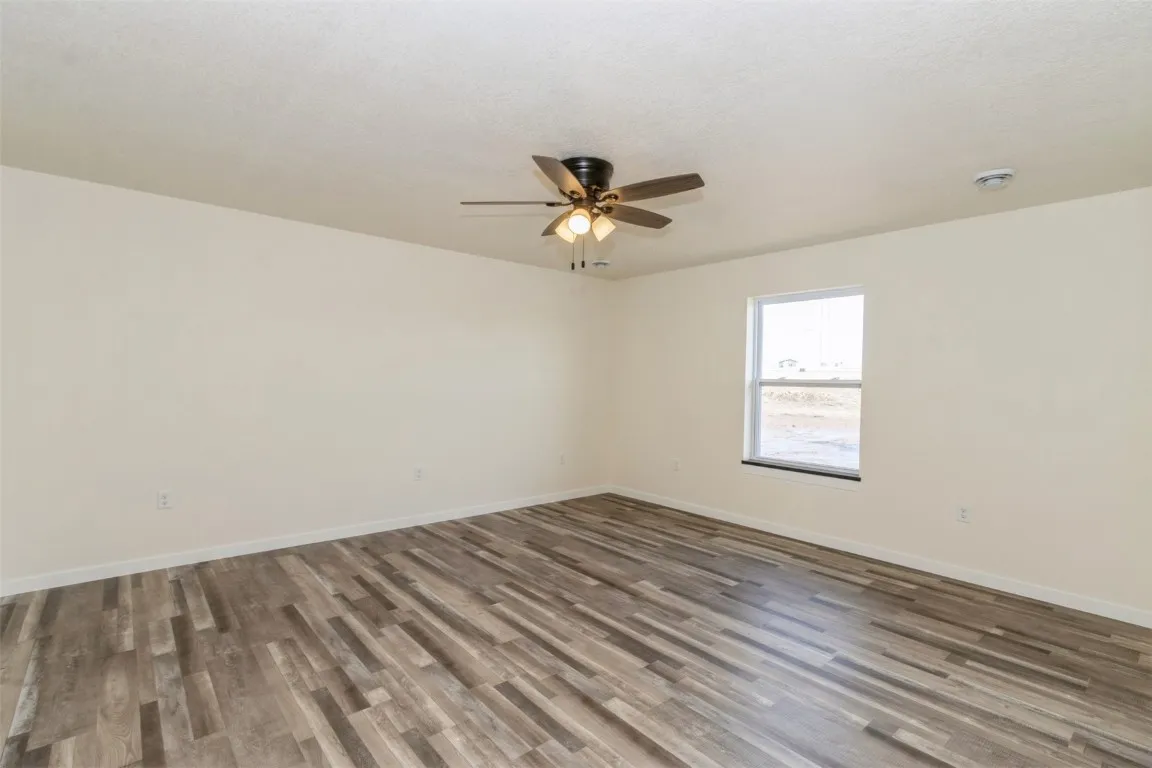 Photos is of a similar property.