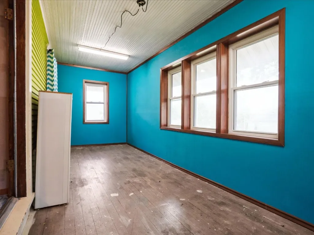 Sun porch, second floor