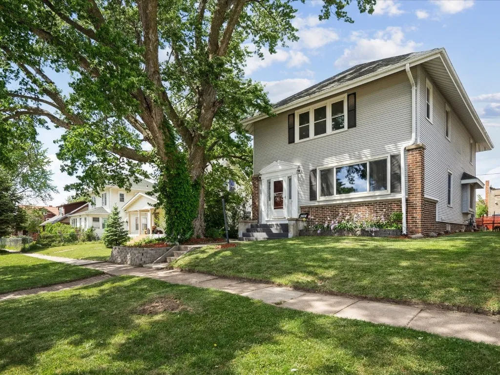 stunning curb appeal