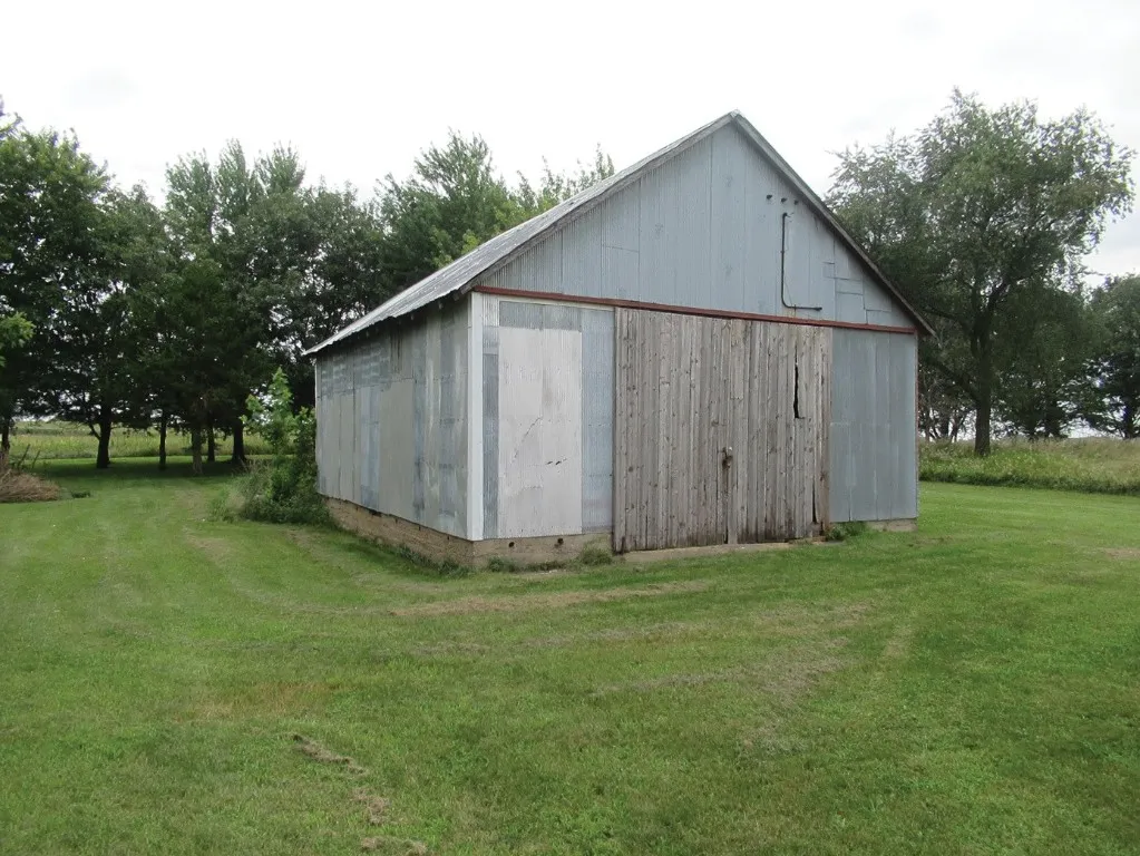 Machine Shed