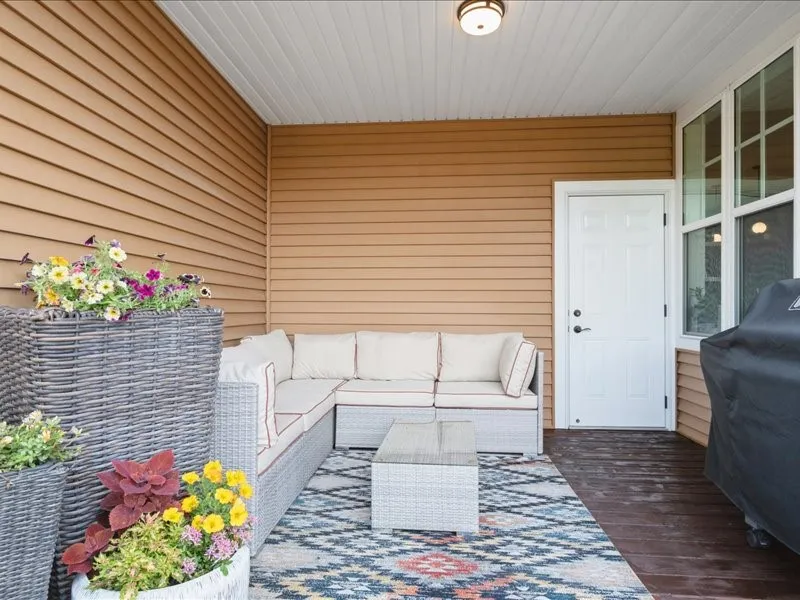 deck - partially covered