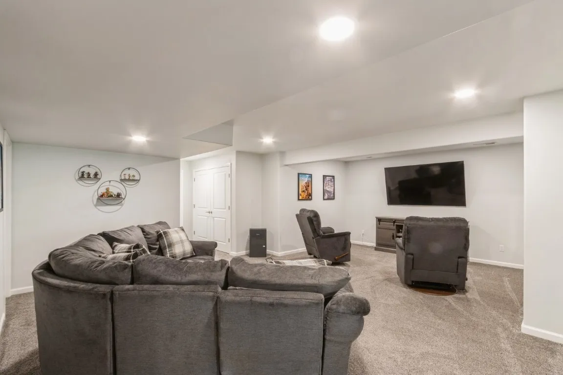 Lower Level Rec Room