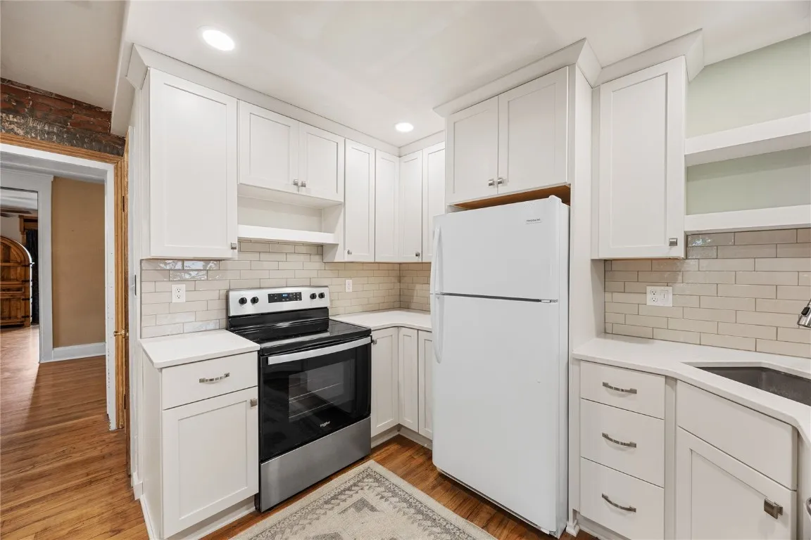 Kitchen. All appliances includes.