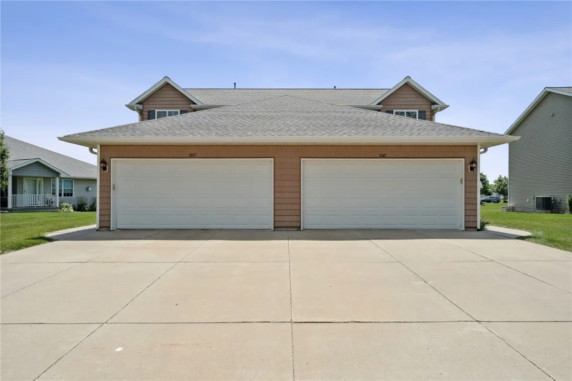Front view of the condo building.