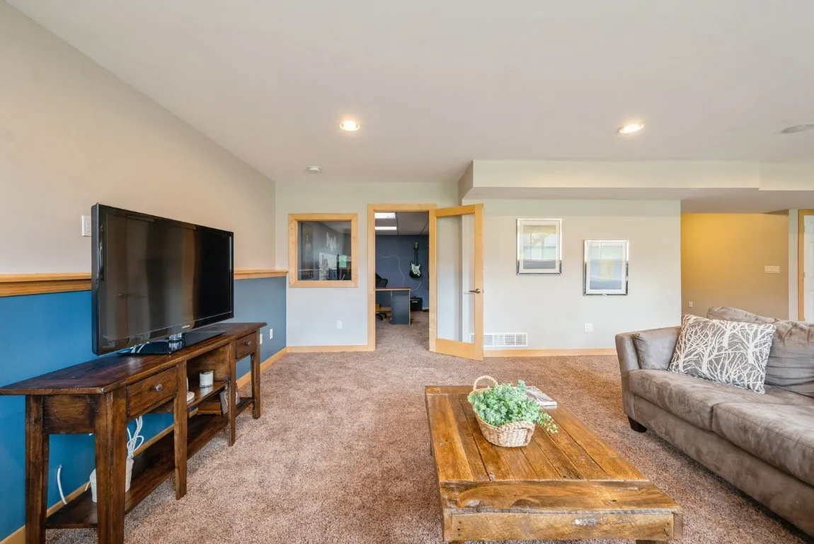Lower Level Rec Room