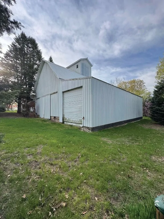 Corn Crib