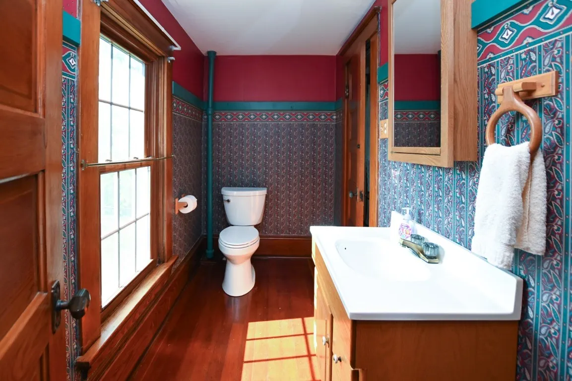 Upstairs bathroom