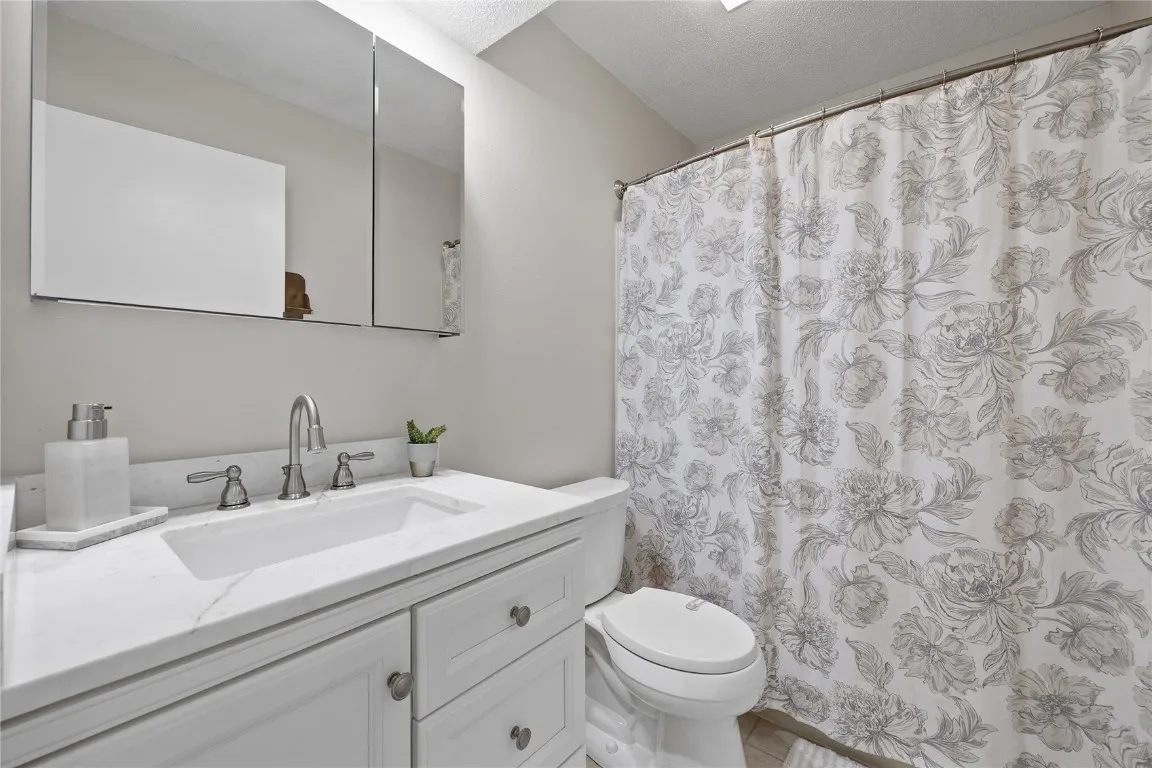 Primary Ensuite