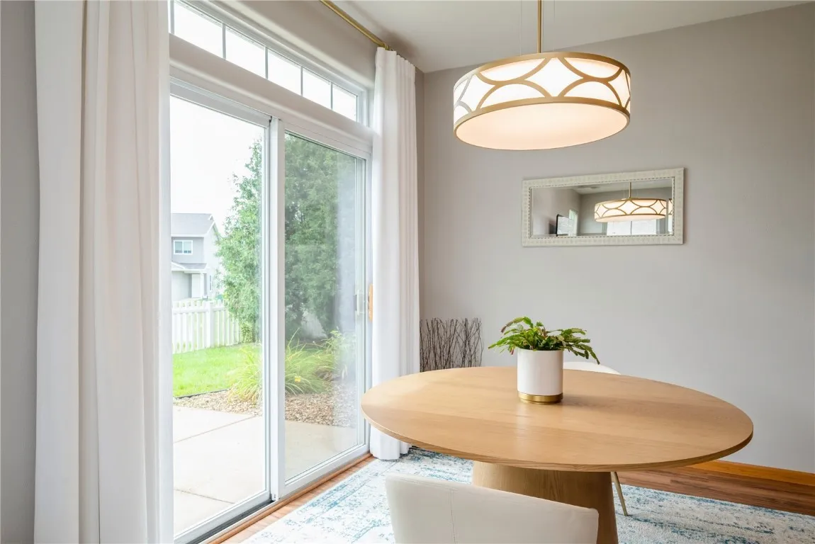 Stunning Transom Window over Sliders & Desighner Window Coverings