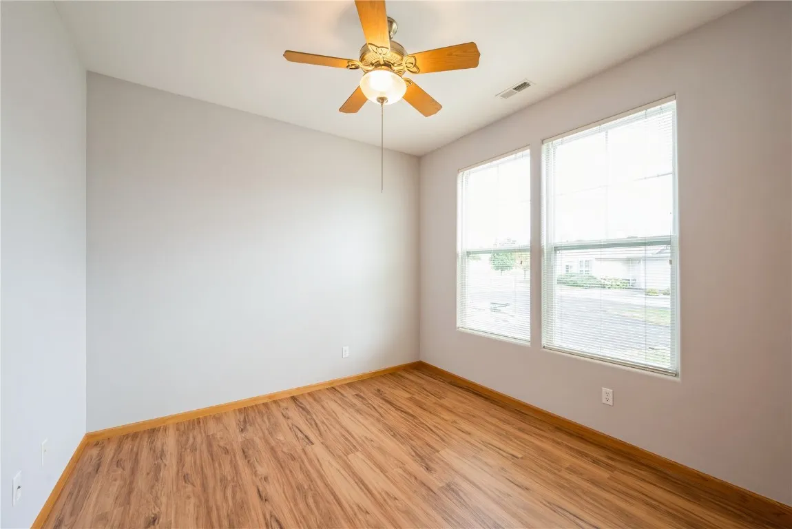 New Floorsi in all 3 Bedrooms