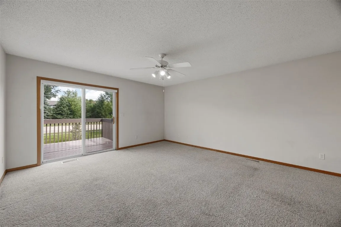 Sliders to deck, facing 29th Ave.