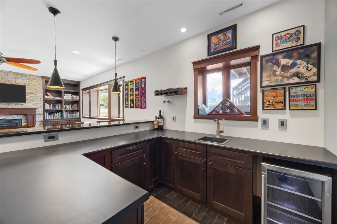 Lower level wet bar