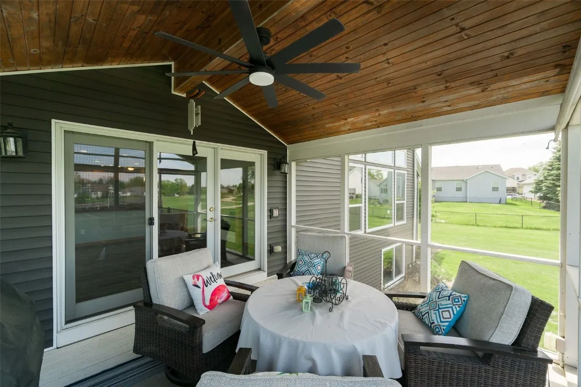 screened porch