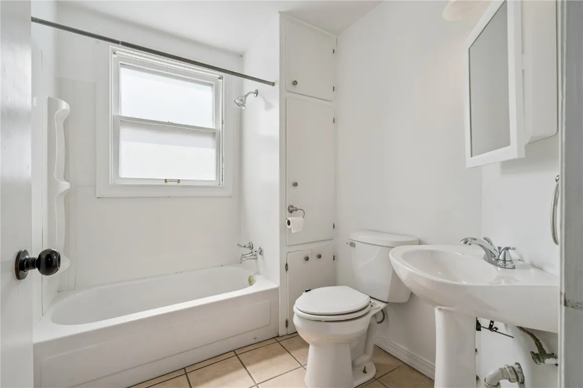 Main Level Bath