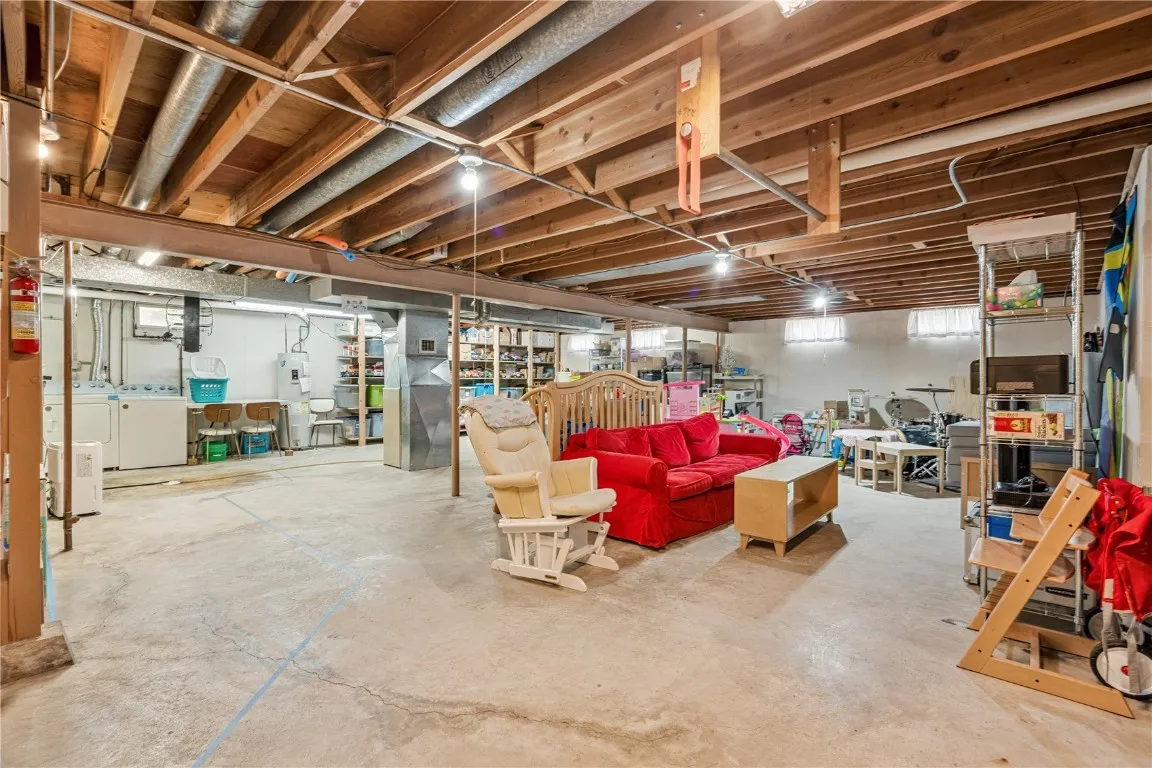 Big basement with potential for finishing