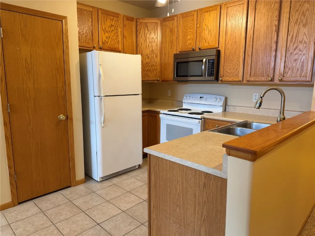 Ample cabinets and pantry