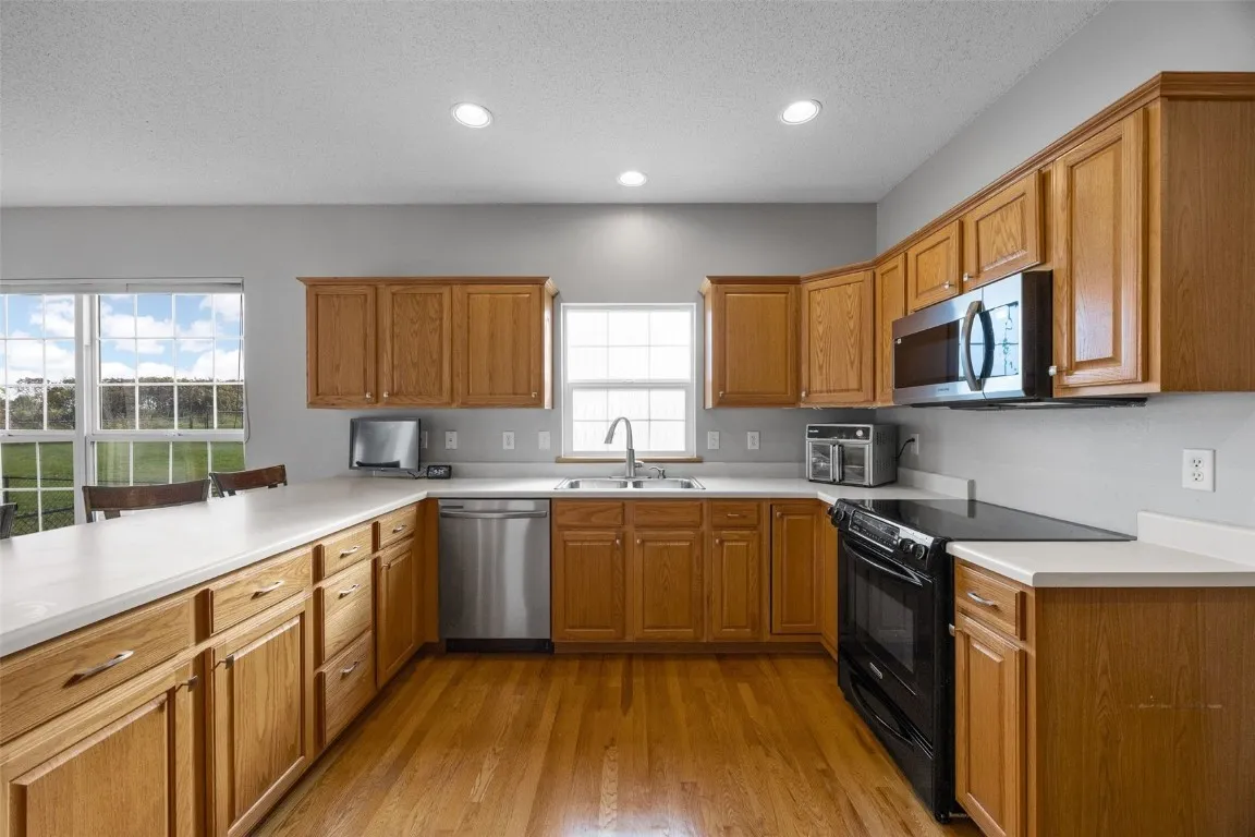 2025 dishwasher & microwave