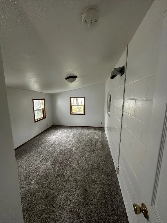 Bedroom_1