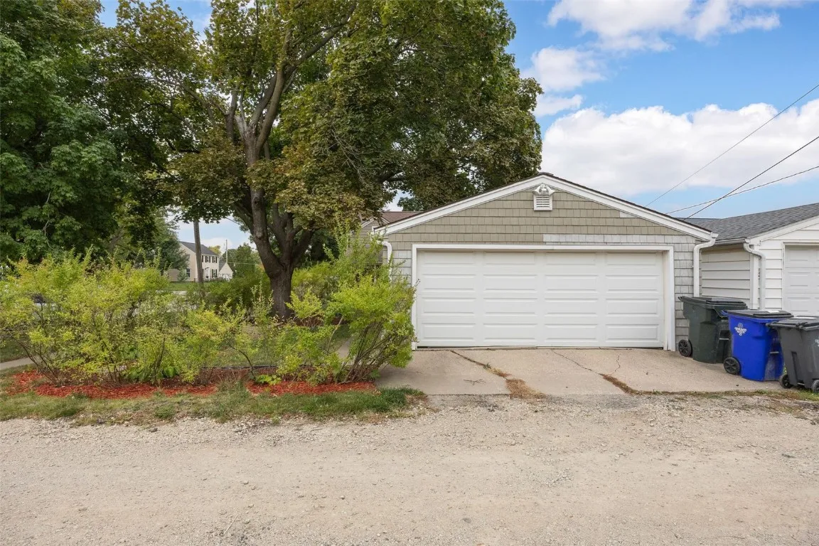 Easy access to garage