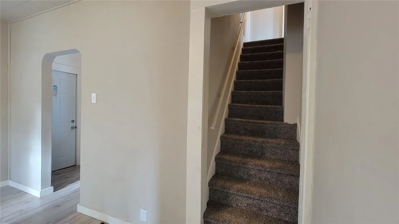 Heading Up Stairway to 2nd Floor Bedrooms and Bathroom
