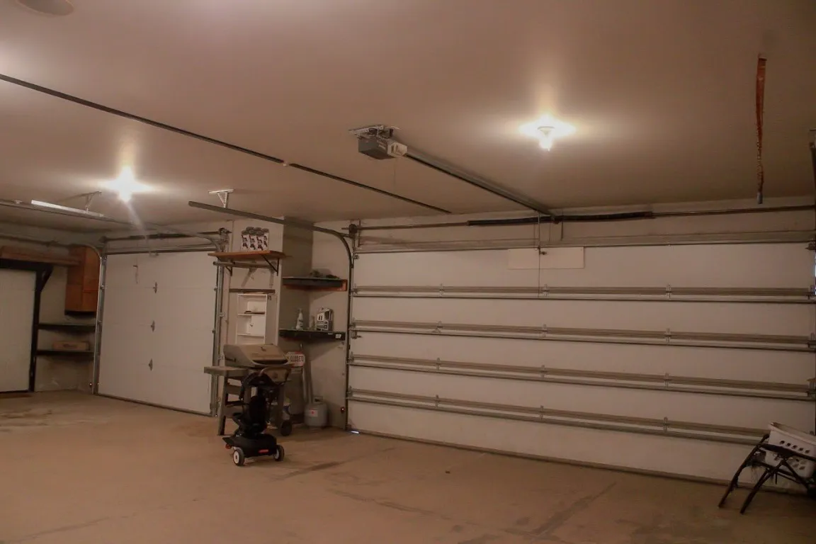 attached 3-stall garage