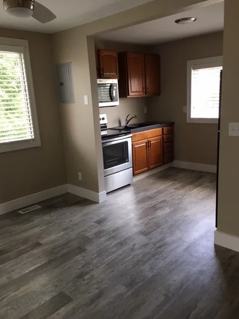 Apartment-Dining