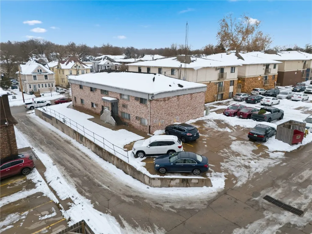 419 S Johnson Street