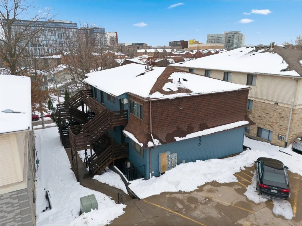 430 S Van Buren
