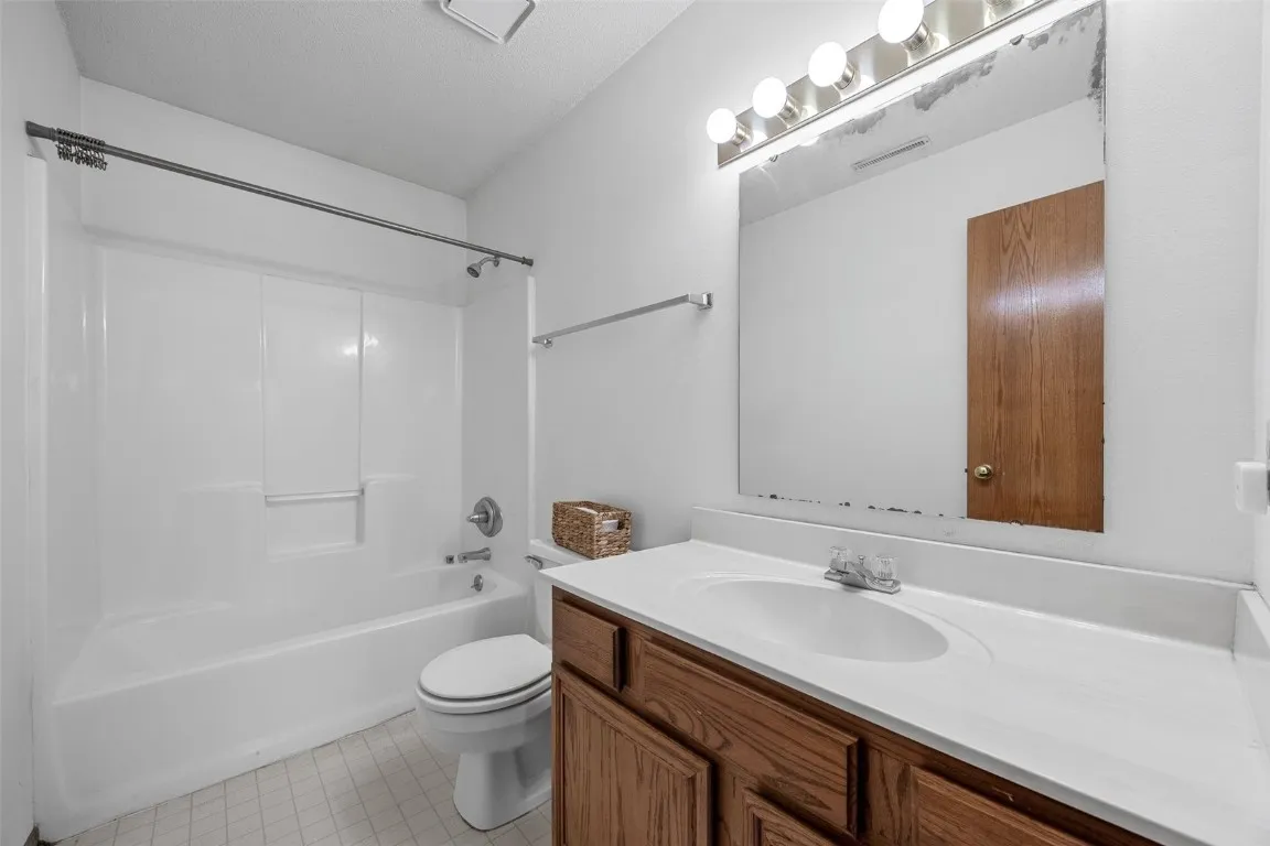 2nd full bathroom