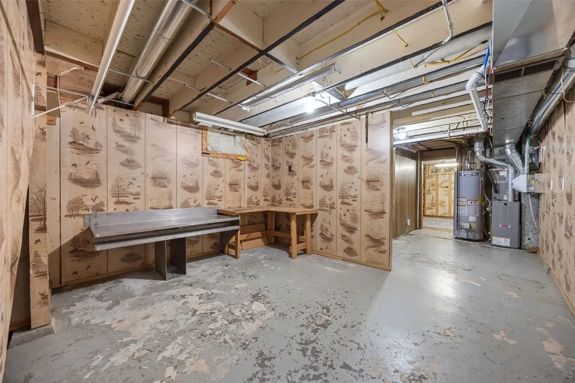 Utility area: basement