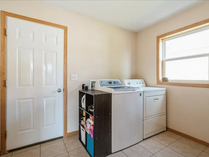 laundry room - main level
