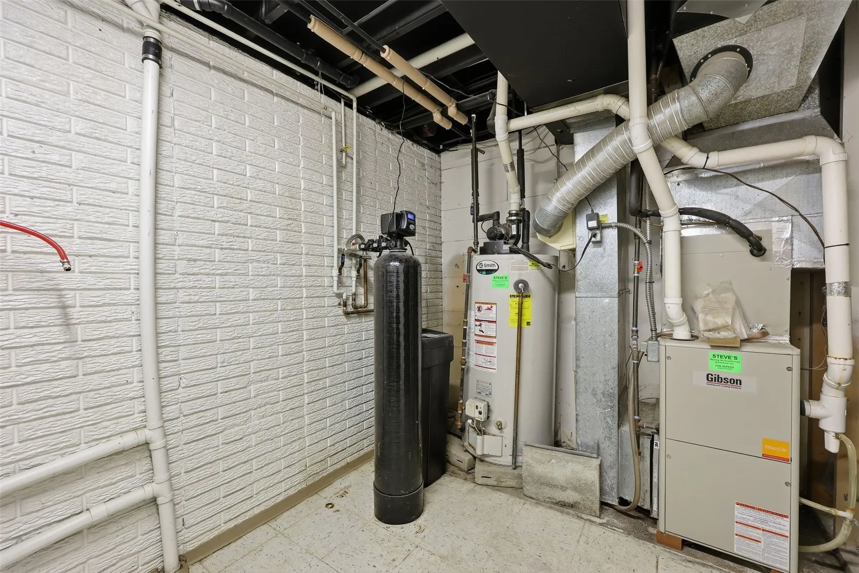 Utility room complete with water softener