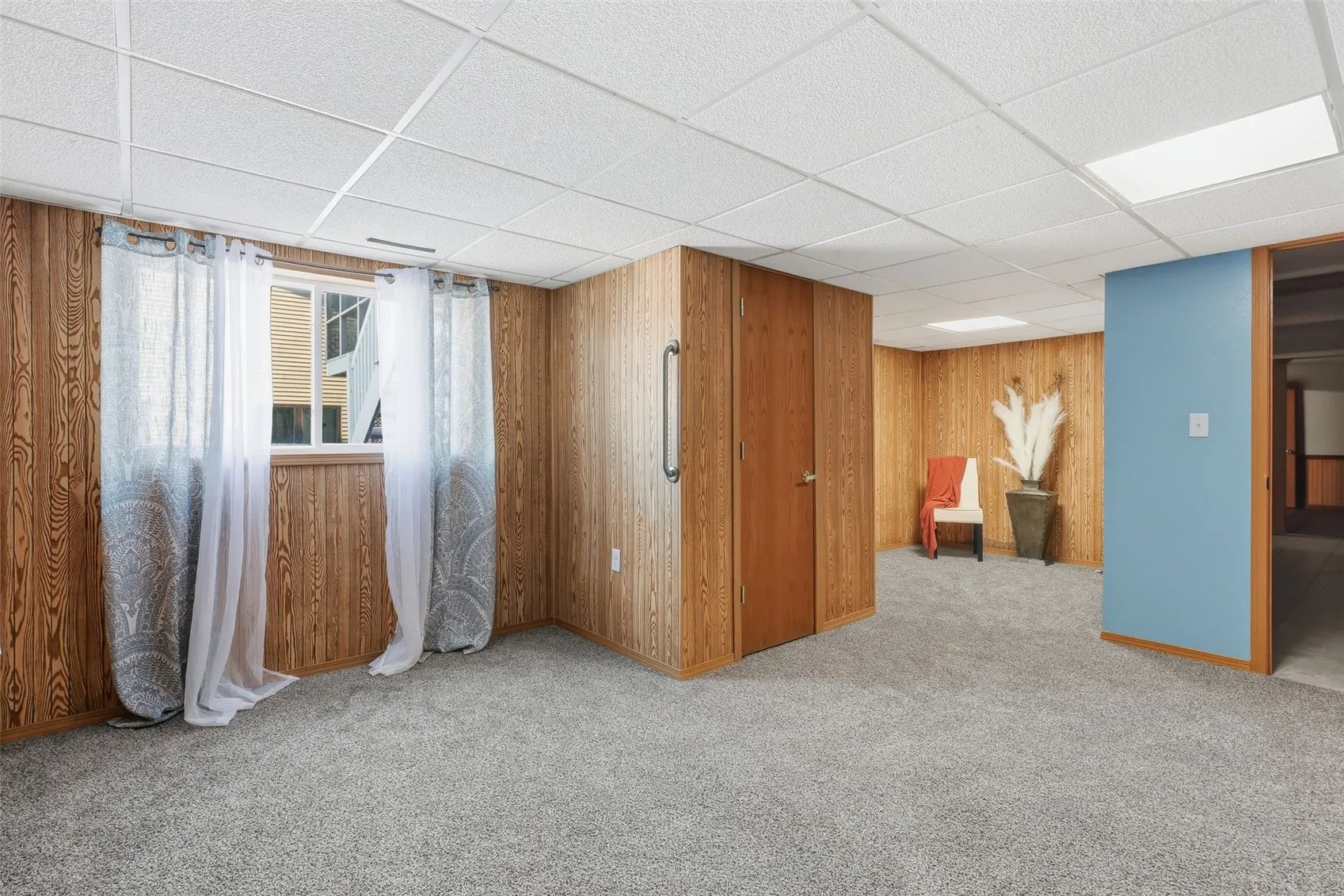 5th bedroom has it's own sitting area and walk-in closet.
