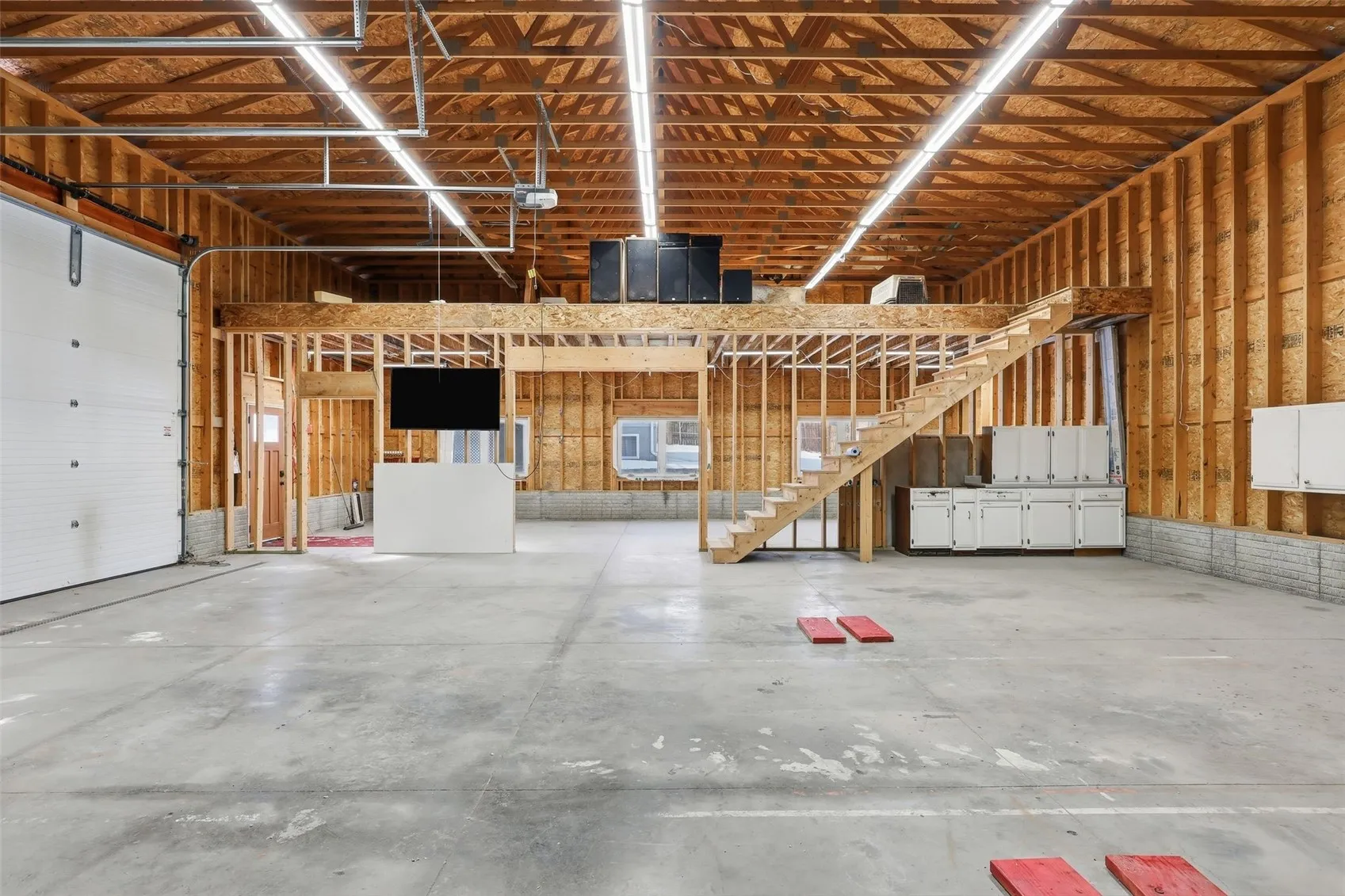 Loft area above. Great for storage or hangout spot for kids.