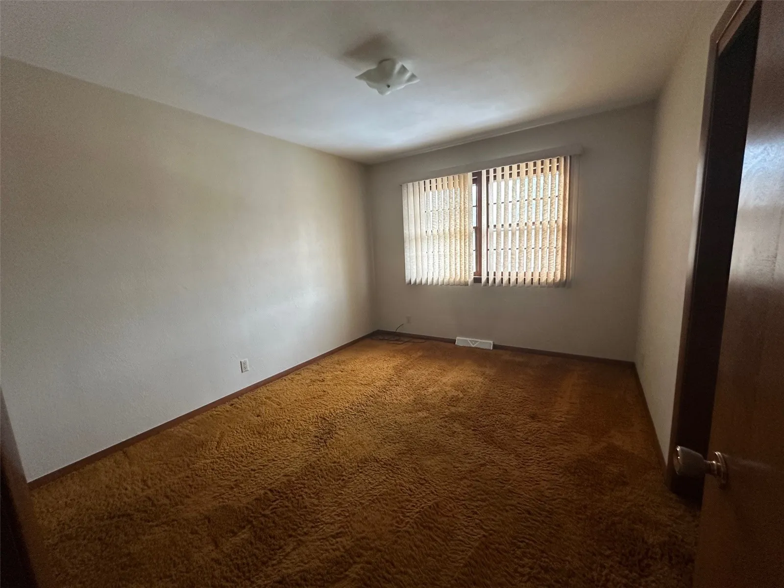 bedrooom 1_ main level