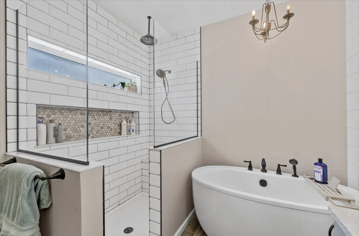 Primary Bath Upper Level