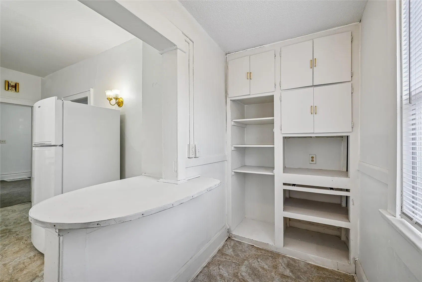 Kitchen with plentiful storage