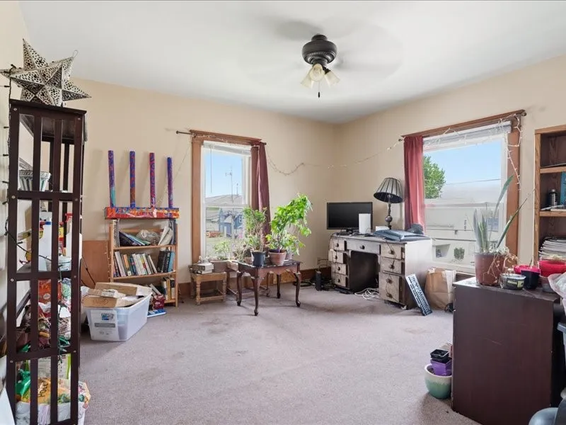 2nd floor living room