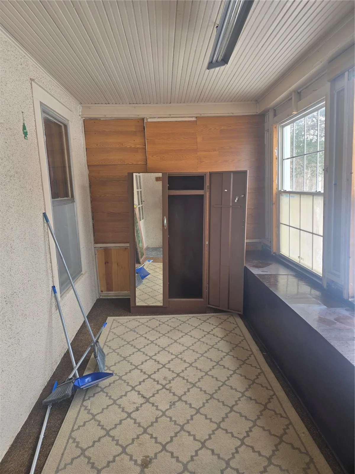 mudroom