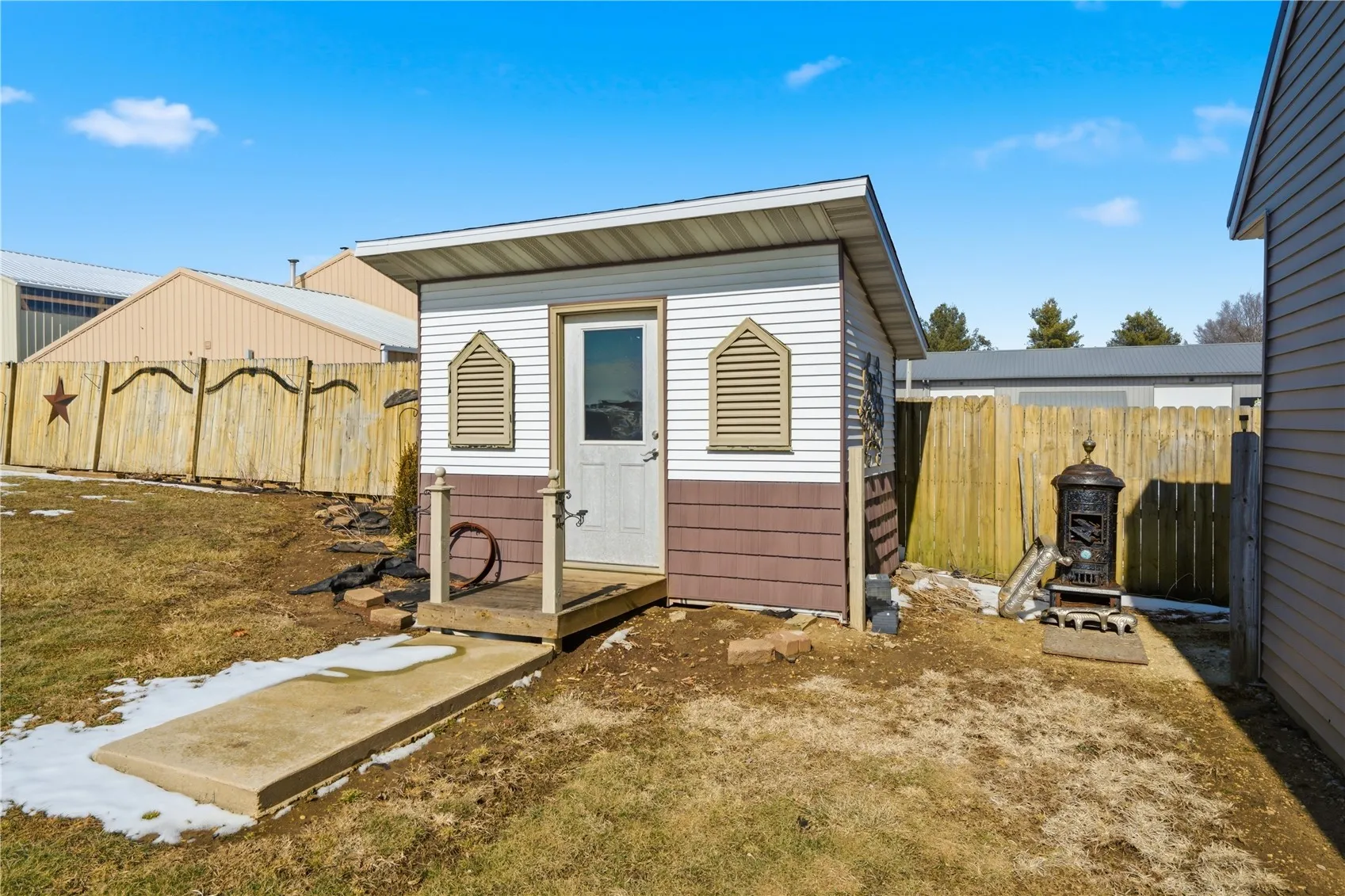 Shed
