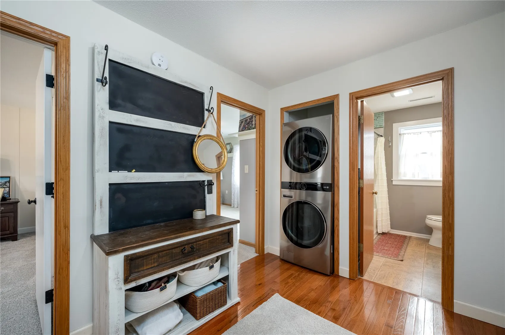 2nd floor landing