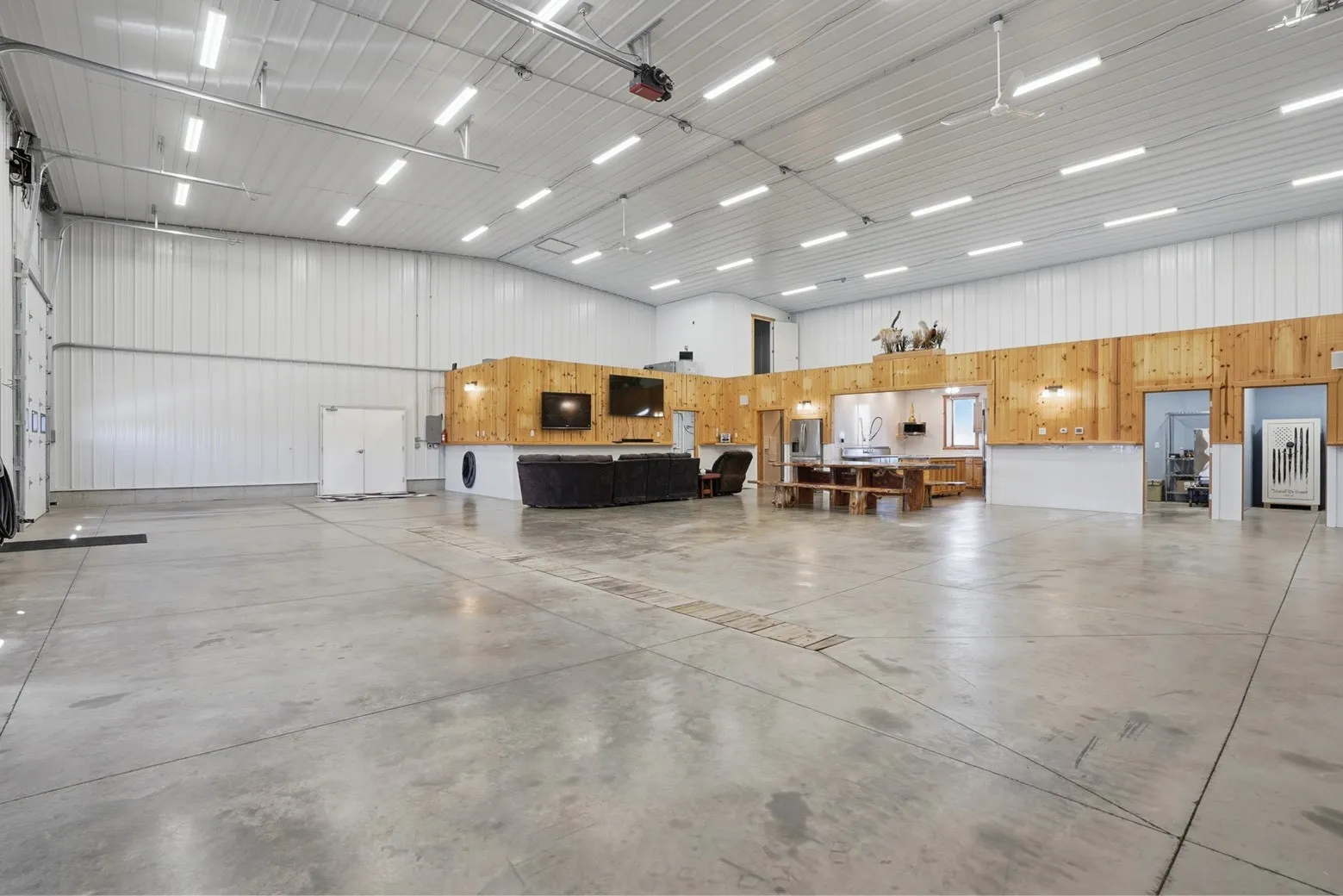 Central Shop & Multi-Use Area