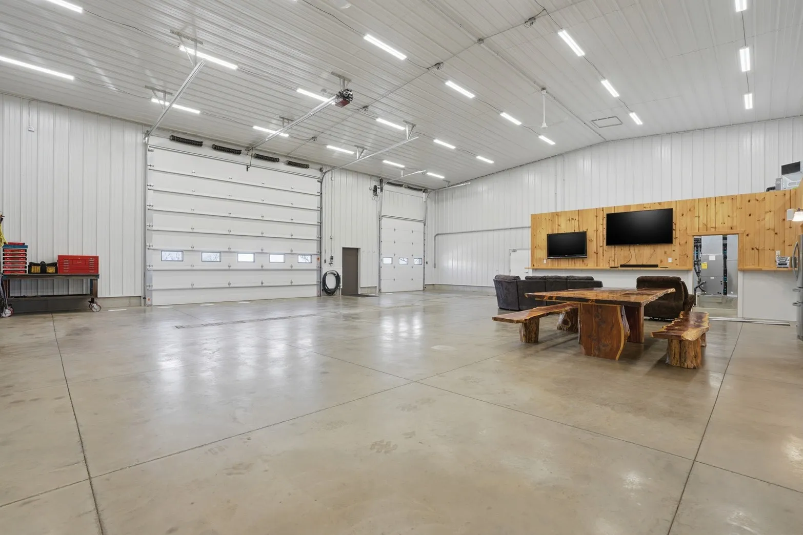 Exterior Overhead Doors