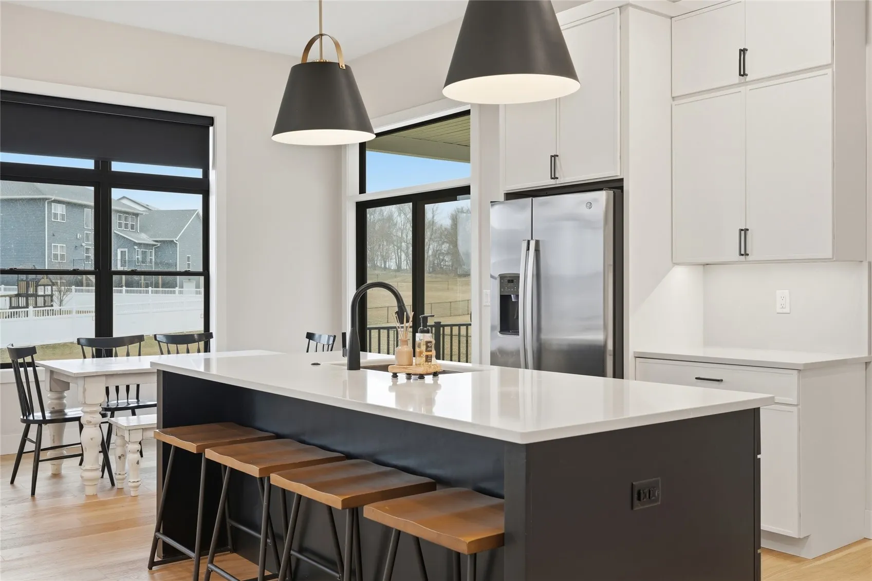 breakfast bar