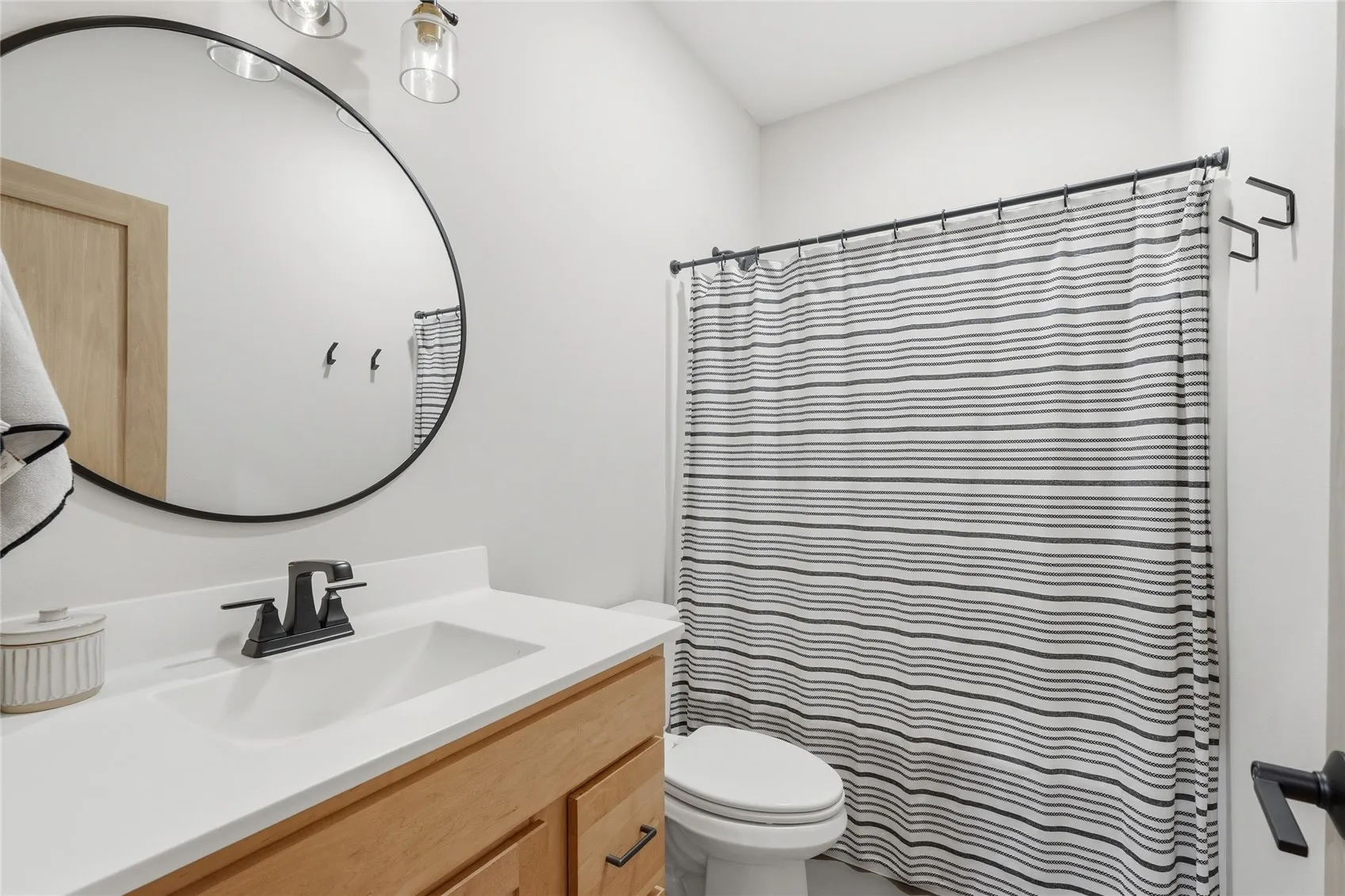 main level bath