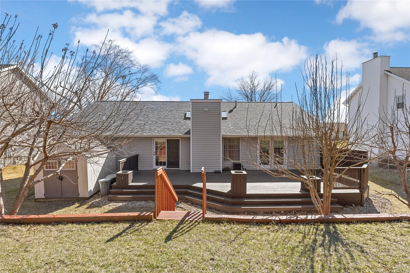 Back yard. NO house behind property.